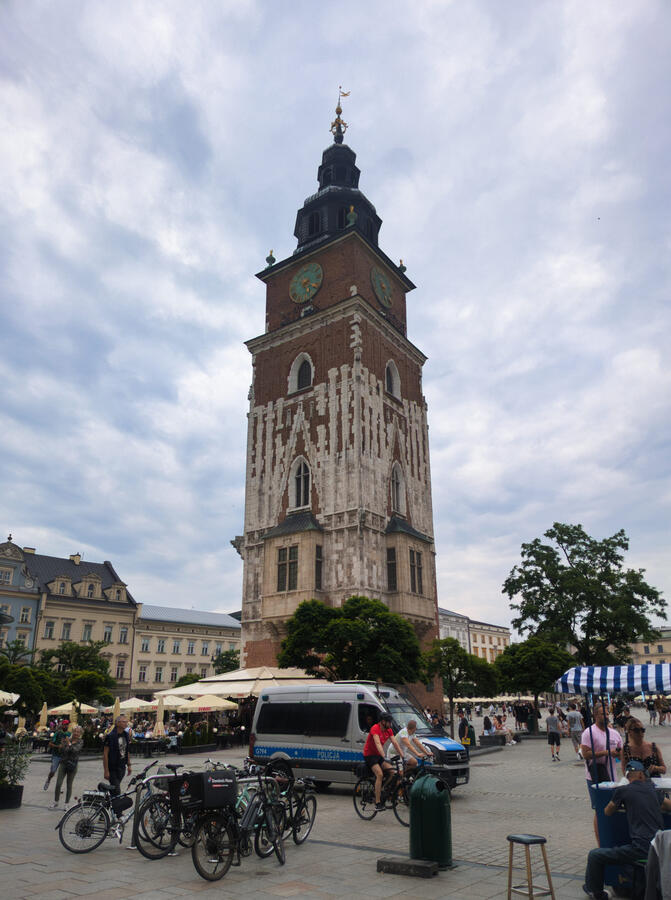 23/Poland 23/Poland
