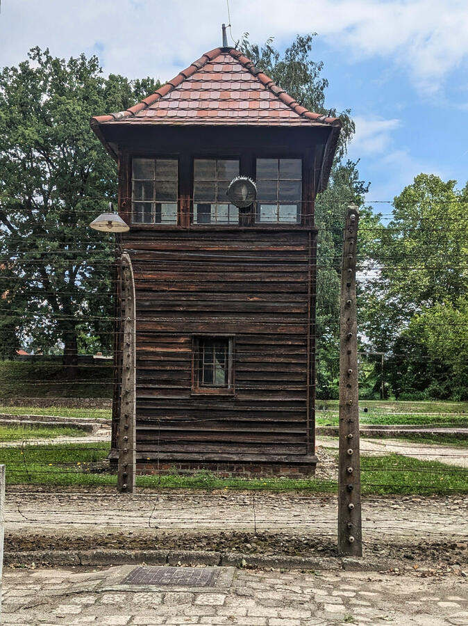 32/Poland 32/Poland
